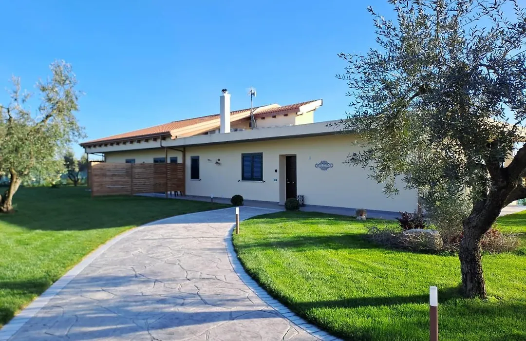 Bed&Breakfast La Campagna di Peppe e Tullia-1