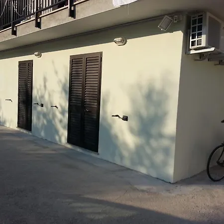 b&b Il Girasole Formia Guesthouse-3
