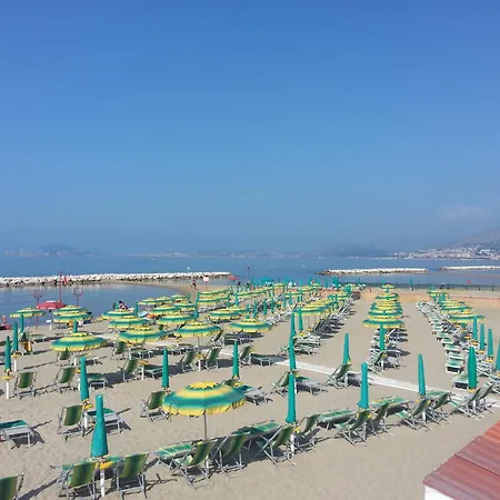 b&b Il Girasole Formia Guesthouse-2